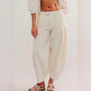 NWT Free People Sarina Pleated Trousers-Size 8